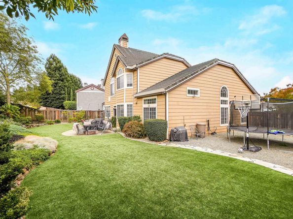 4520 Riding Club Ct, Hayward CA 94542