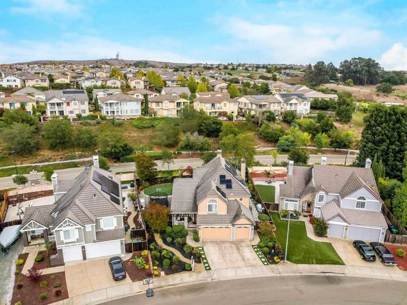 4520 Riding Club Ct, Hayward CA 94542