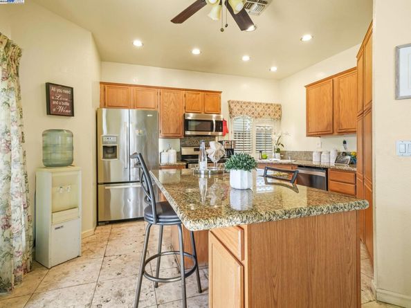 29288 Chance St, Hayward CA 94544