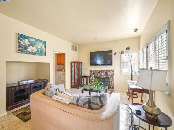 29288 Chance St, Hayward CA 94544