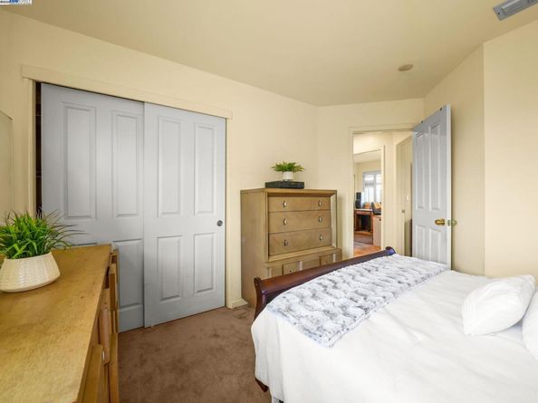 29288 Chance St, Hayward CA 94544