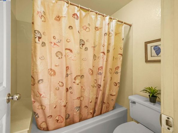 29288 Chance St, Hayward CA 94544
