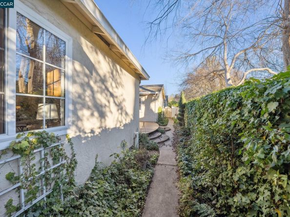 851 Luz Ct, Danville CA 94526