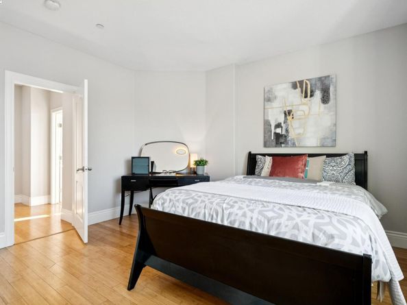 8600 Thermal St, Oakland CA 94605