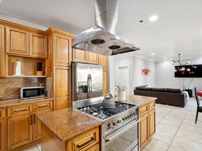 8600 Thermal St, Oakland CA 94605