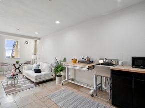 8600 Thermal St, Oakland CA 94605