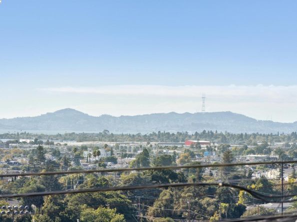 8600 Thermal St, Oakland CA 94605