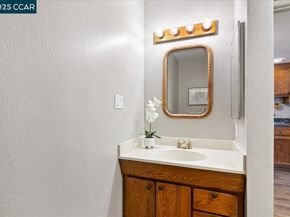 207 Midway Dr, Martinez CA 94553