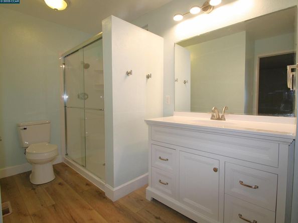 207 Midway Dr, Martinez CA 94553