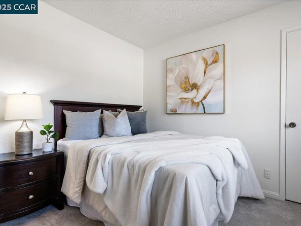 207 Midway Dr, Martinez CA 94553