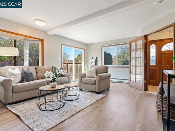 207 Midway Dr, Martinez CA 94553