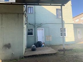 1278 Thomas Ave, San Francisco CA 94124