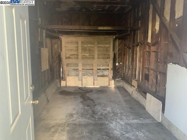 1278 Thomas Ave, San Francisco CA 94124