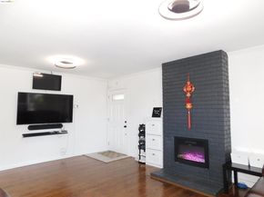 391 Imperial Dr, Pacifica CA 94044