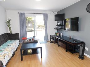 391 Imperial Dr, Pacifica CA 94044