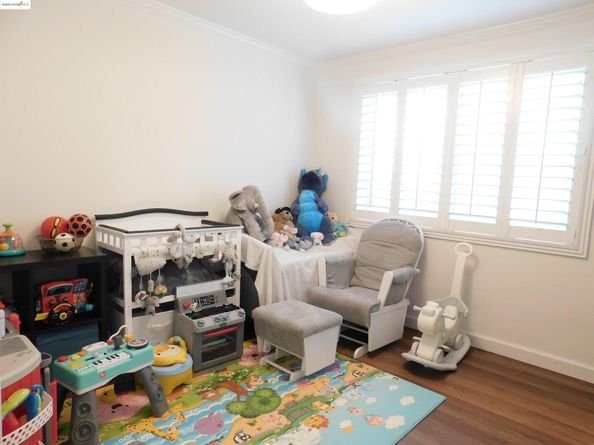 391 Imperial Dr, Pacifica CA 94044