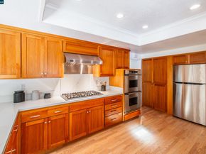 1600 Shangri La Ct., Lafayette CA 94549