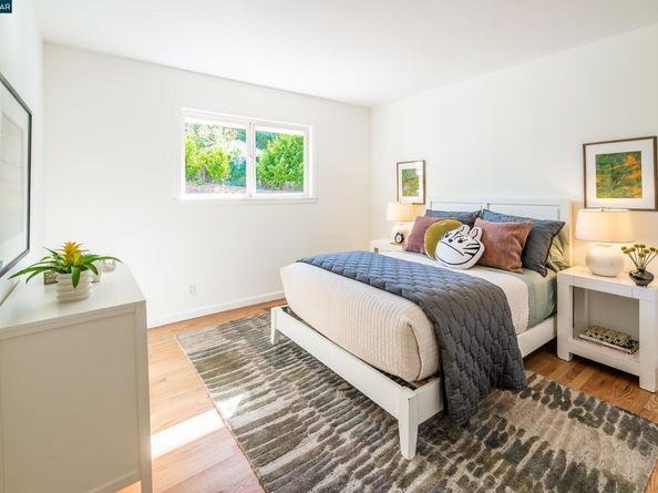 1600 Shangri La Ct., Lafayette CA 94549