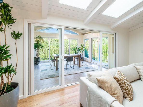 1600 Shangri La Ct., Lafayette CA 94549