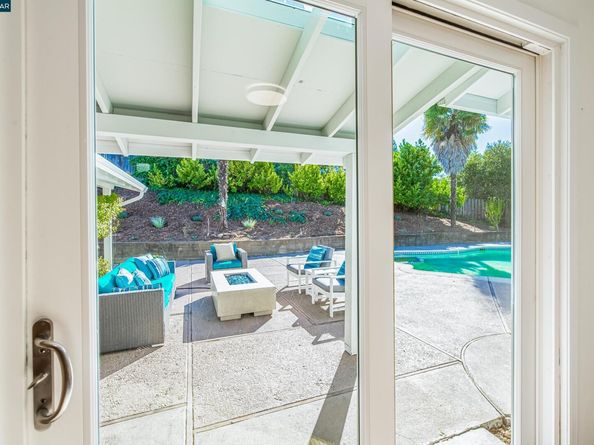 1600 Shangri La Ct., Lafayette CA 94549