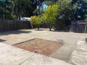 2221 80Th Ave, Oakland CA 94605