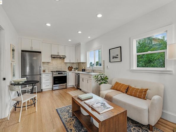 1515 Derby St, Berkeley CA 94703