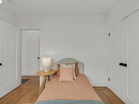 1515 Derby St, Berkeley CA 94703