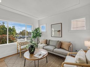 1515 Derby St, Berkeley CA 94703