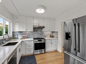 1515 Derby St, Berkeley CA 94703