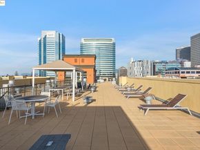 585 9th 422, Oakland CA 94607