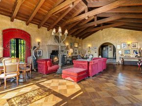 921 Warren Street, Hayward CA 94541