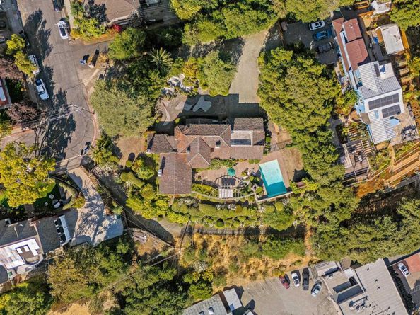 921 Warren Street, Hayward CA 94541