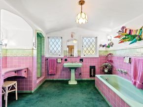 921 Warren Street, Hayward CA 94541