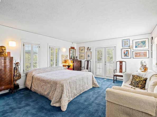 921 Warren Street, Hayward CA 94541