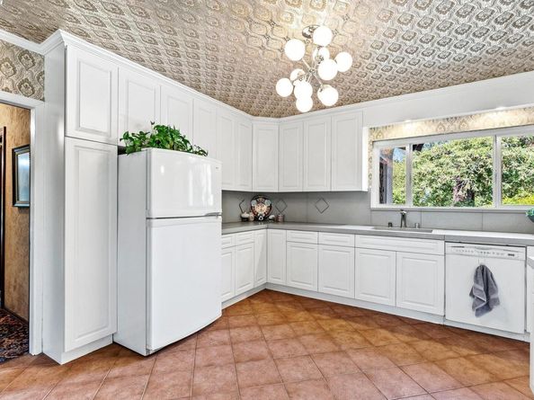 921 Warren Street, Hayward CA 94541