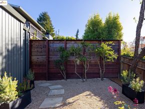 568 Vistamont Ave, Berkeley CA 94708