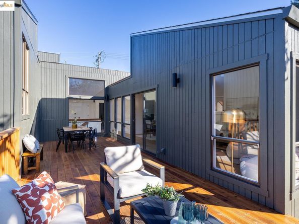 568 Vistamont Ave, Berkeley CA 94708