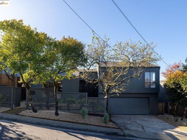 568 Vistamont Ave, Berkeley CA 94708