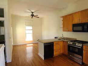 2825 Market St, Oakland CA 94608