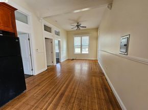 2825 Market St, Oakland CA 94608