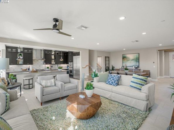 32613 Singh Circle, Union City CA 94587