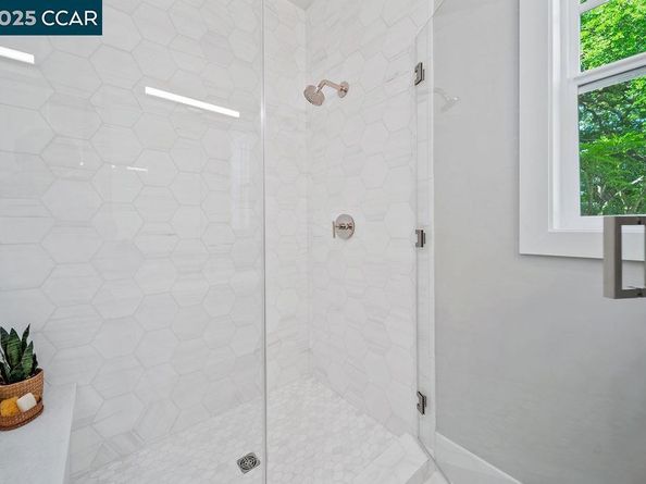 600 Hartz Ave 201, Danville CA 94526