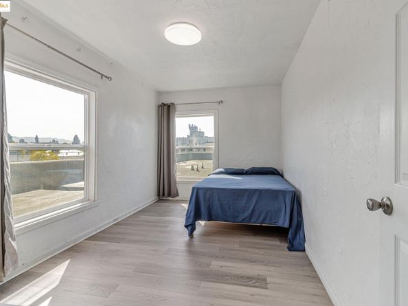1360 Berkeley Way, Berkeley CA 94702