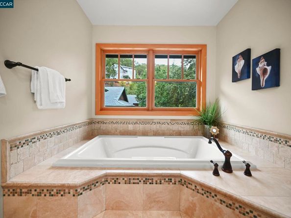 261 Castle Hill Ranch Rd, Walnut Creek CA 94595