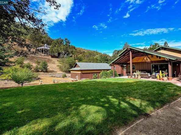 261 Castle Hill Ranch Rd, Walnut Creek CA 94595