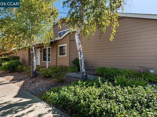 20 Worcester, Hercules CA 94547