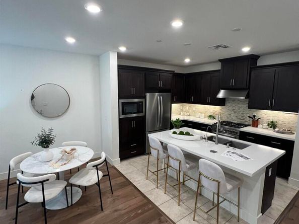 1233 Merry Loop, Milpitas CA 95035