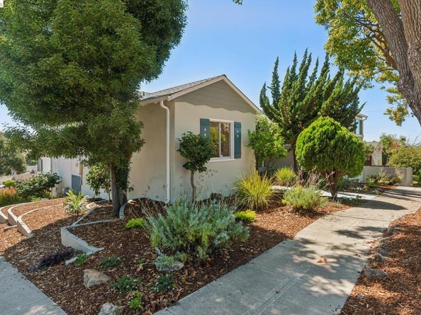 5718 Burlingame Ave, Richmond CA 94804