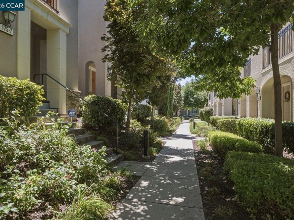 175 Selby Ln 7, Livermore CA 94551