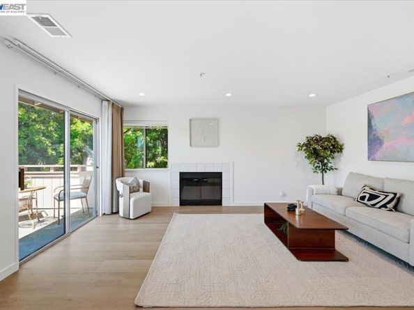 25164 Copa Del Oro Dr 201, Hayward CA 94545